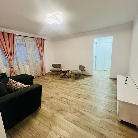 Apartament Orizont Suceava Bagian luar foto