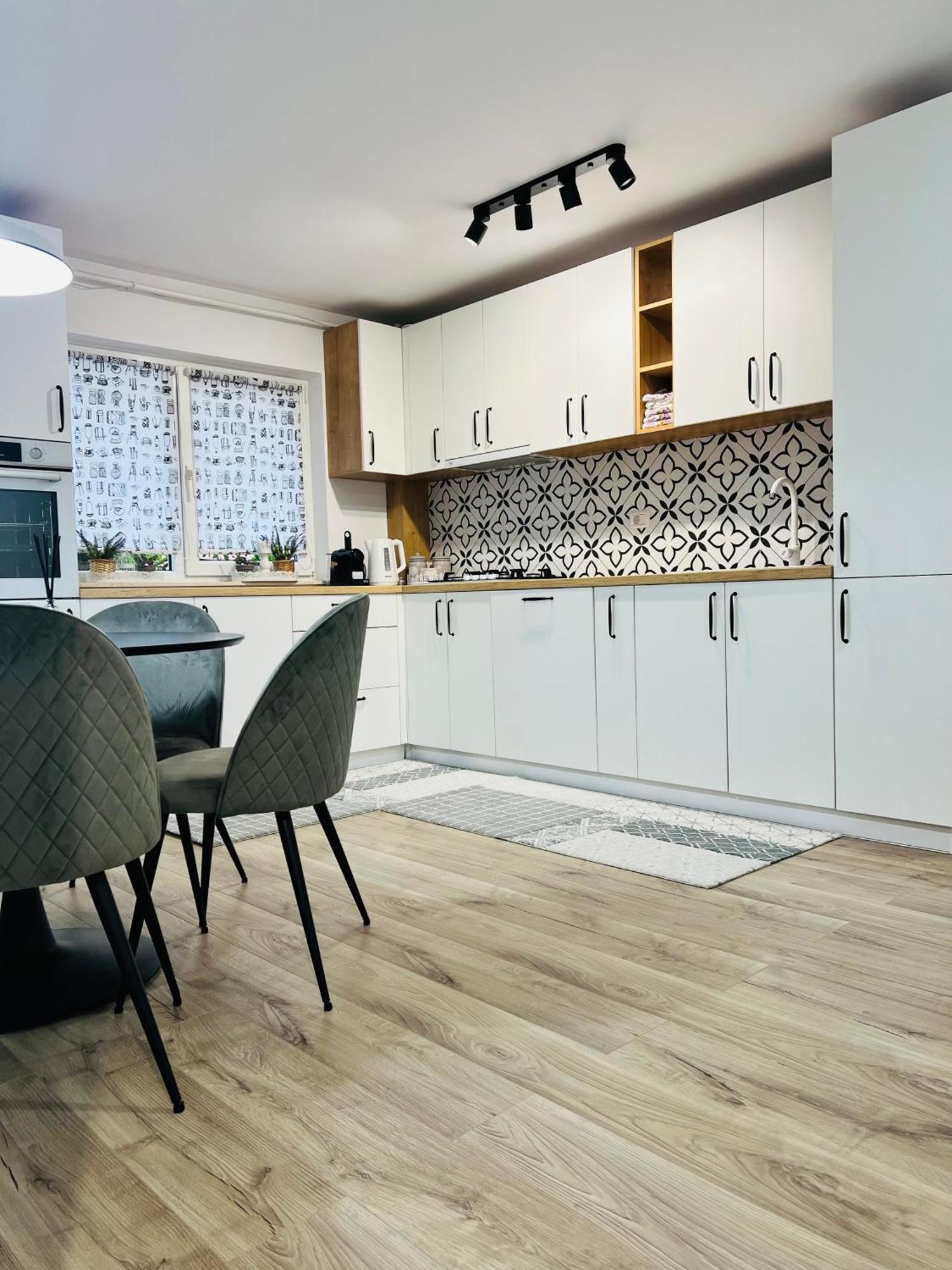 Apartament Orizont Suceava Bagian luar foto
